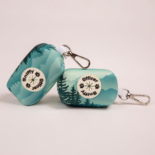 Beutelspender Berge Wald grün